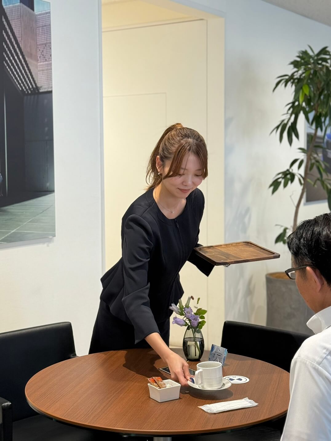 BMW東名横浜店舗画像8