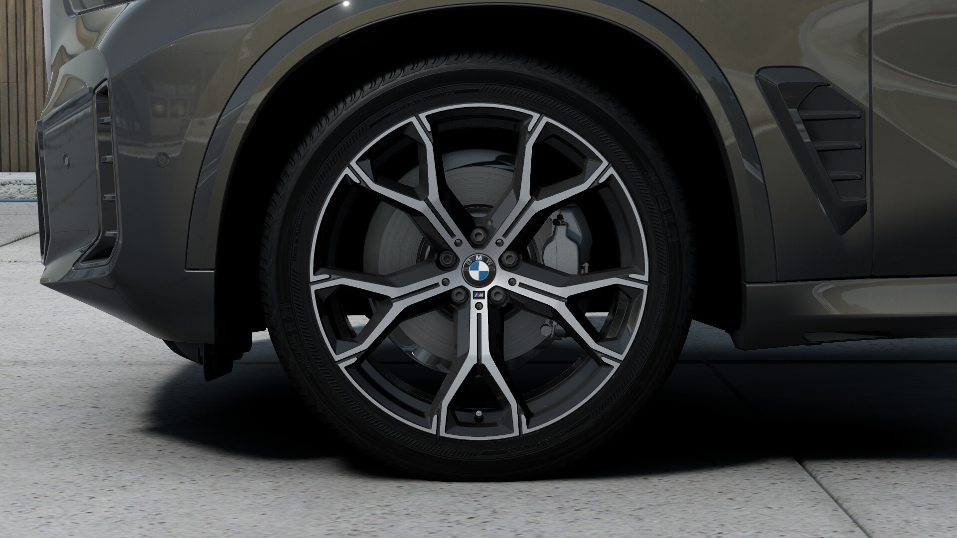BMW X5 xDrive40d　BMW Individual ドラバイト・グレー　BMW Individual フル・レザーメリノ アイボリーホワイト／アトラスグレーの画像3
