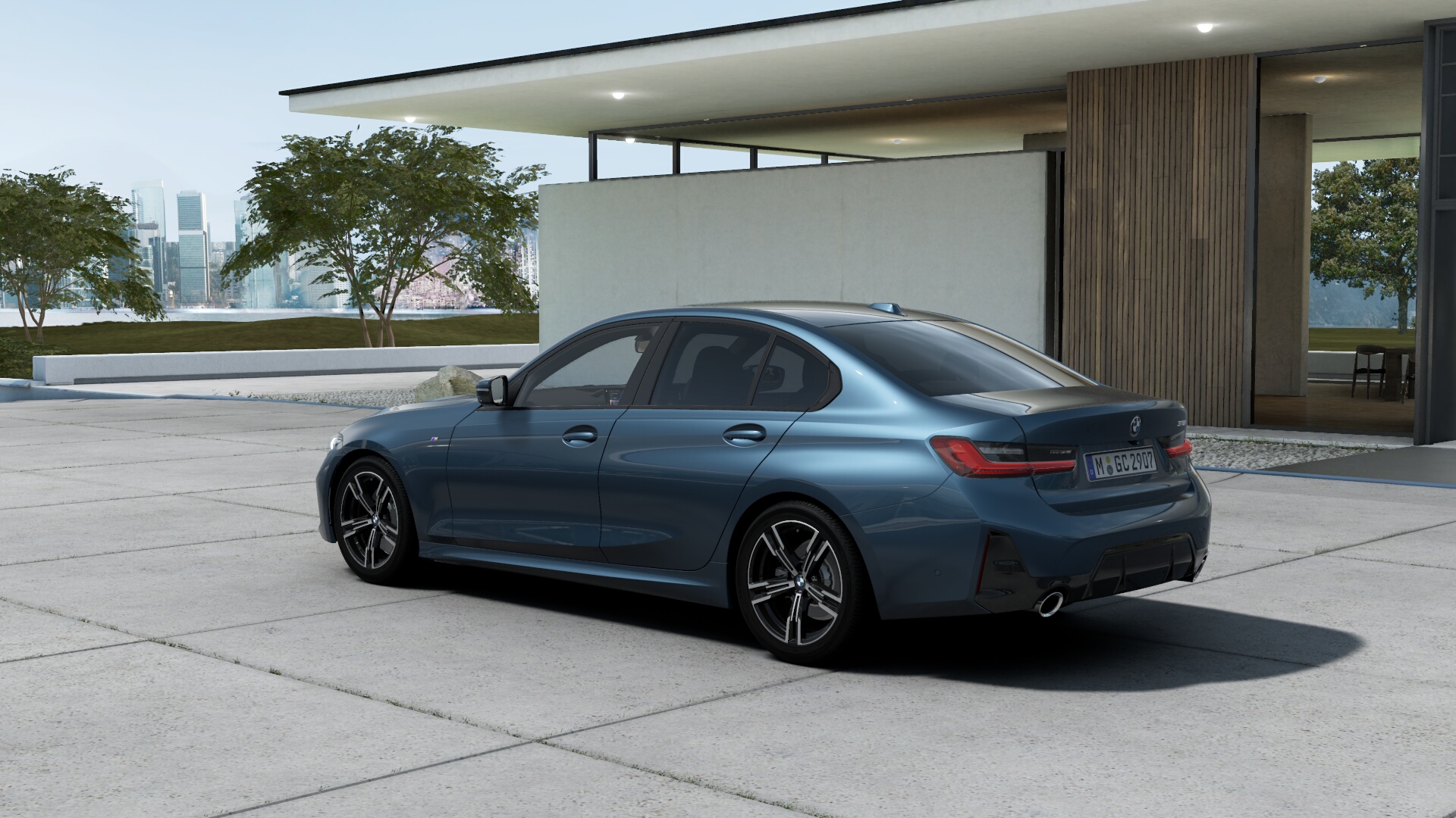 BMW 318i セダン　M Sport　アークティックレース・ブルー　の画像1