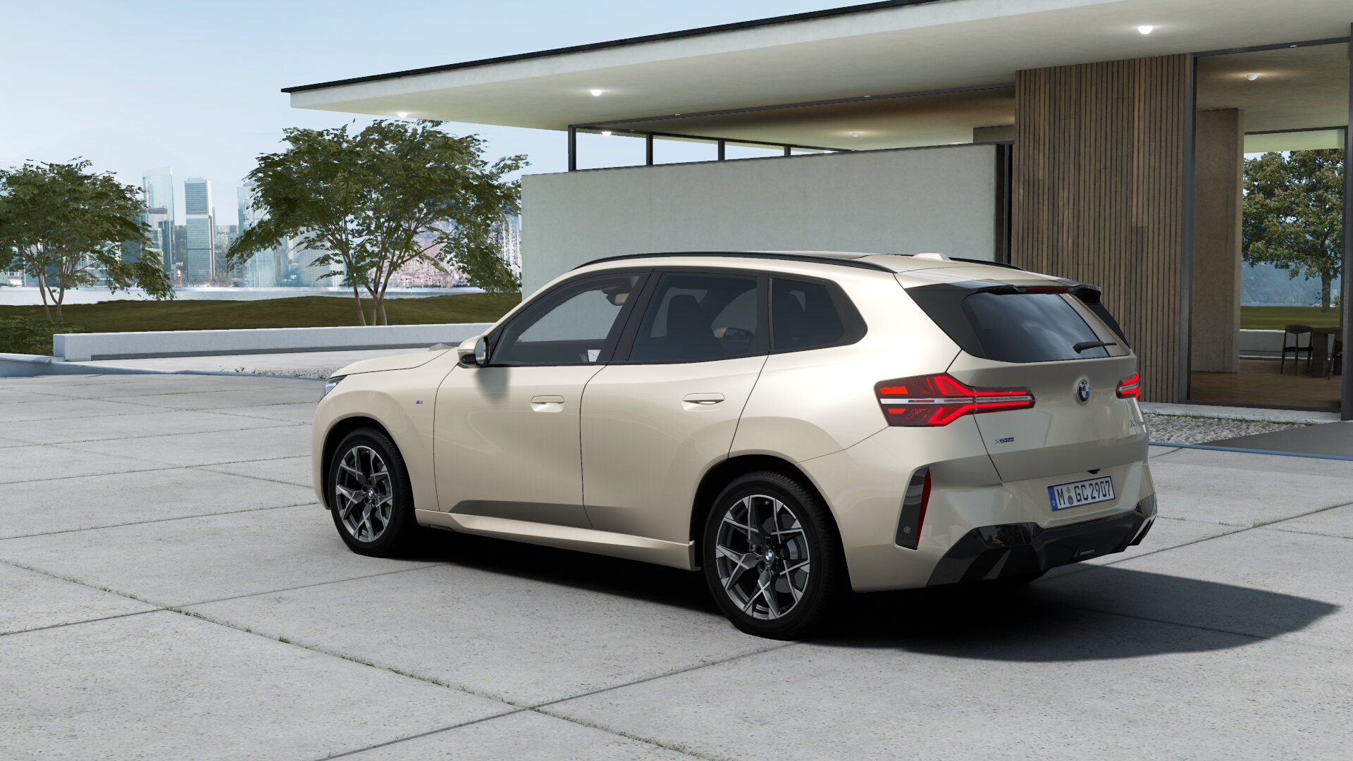 BMW X3 20d xDrive　デューン・グレー　M Sport　パノラマガラス・サンルーフ　harman/kardon サラウンドサウンド・システムの画像1