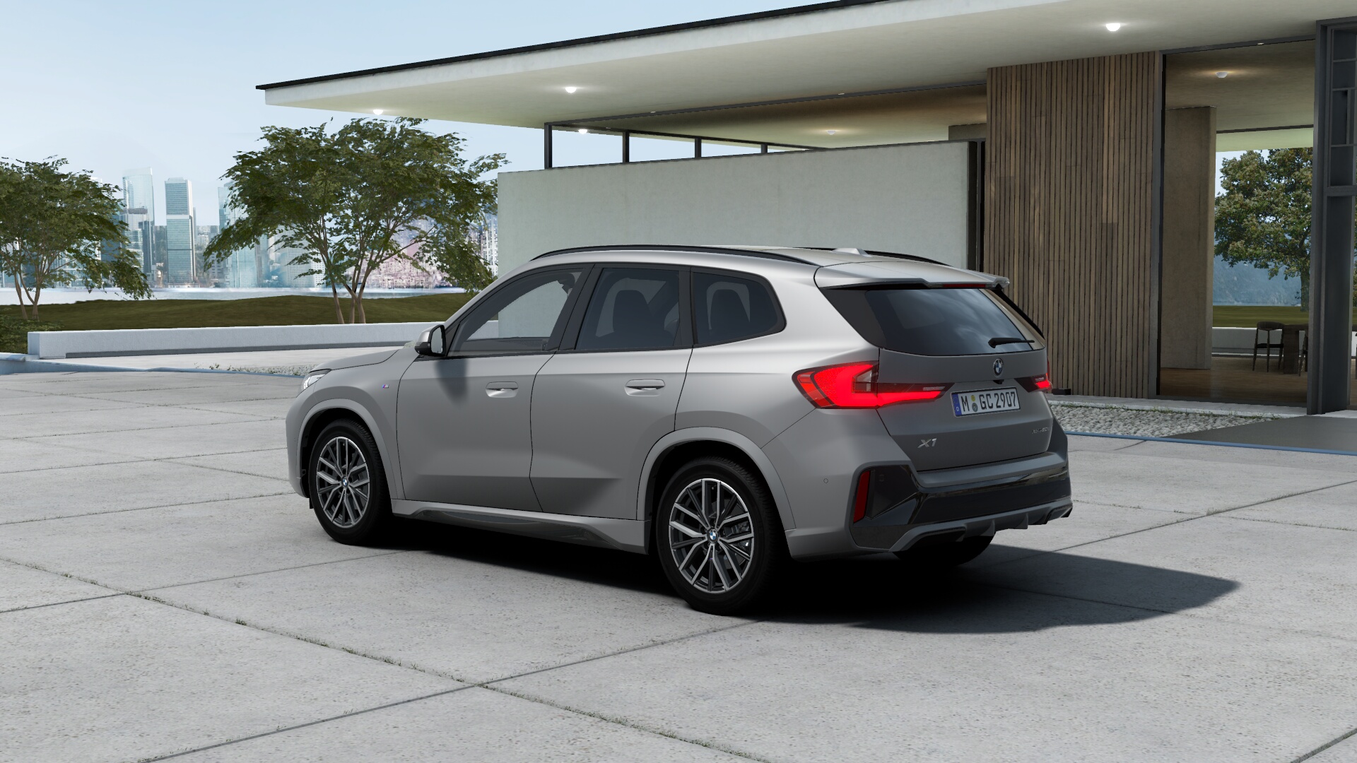BMW X1 xDrive20d　M Sport　BMW Individual フローズンピュア・グレー　パノラマガラス・サンルーフの画像1