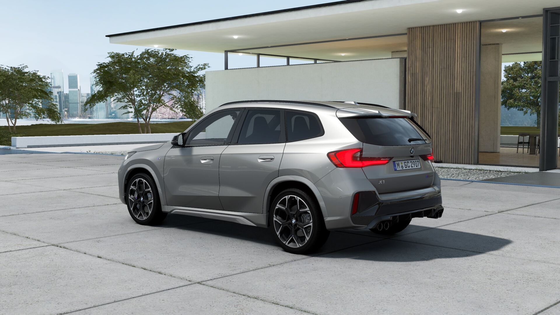 BMW X1 M35i xDrive　スペース・シルバー　HiFiスピーカー・システム harman/kardonの画像1
