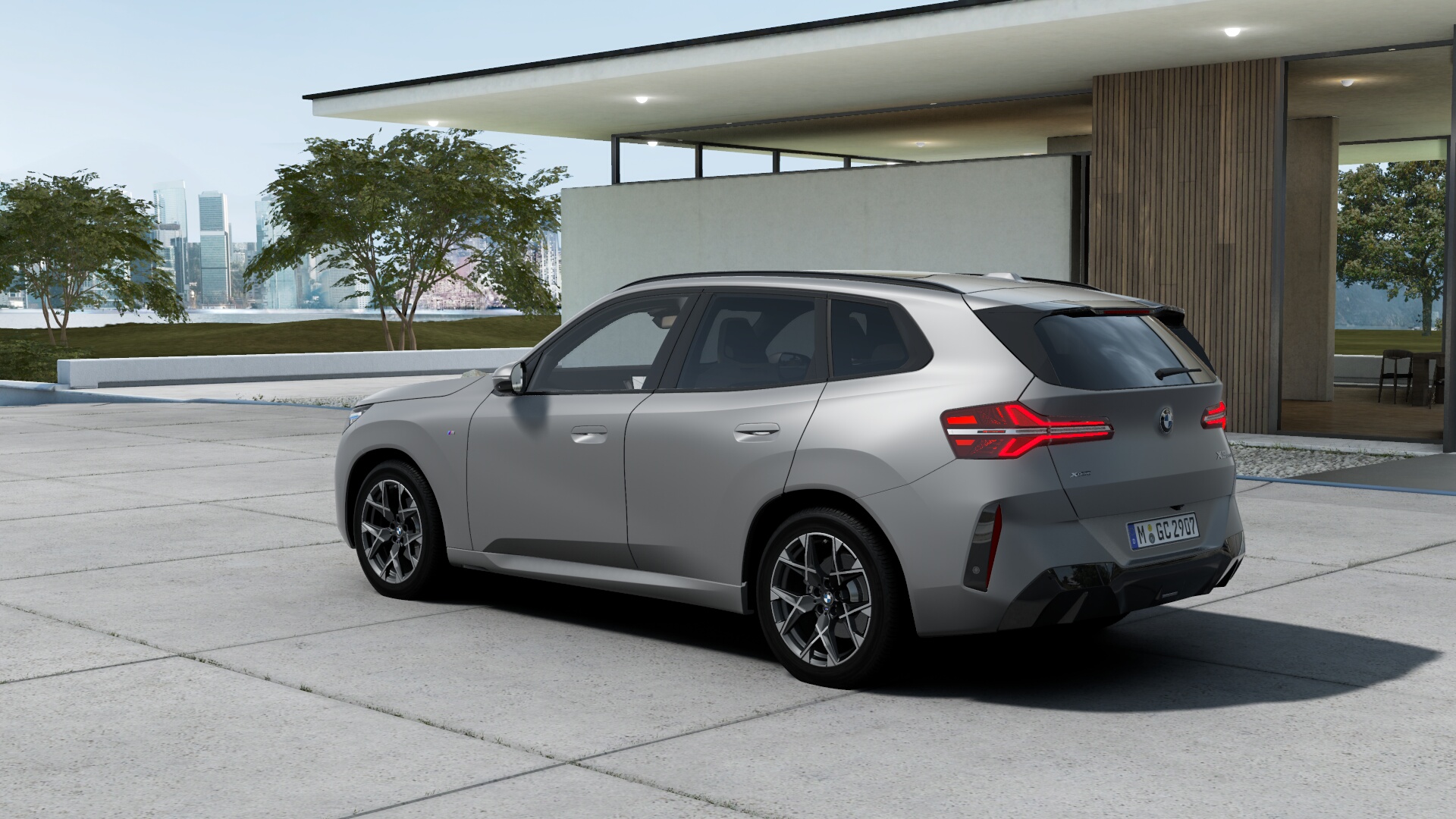 BMW X3 20d xDrive　M Sport　Individual フローズンピュア・グレー　パノラマガラス・サンルーフの画像1