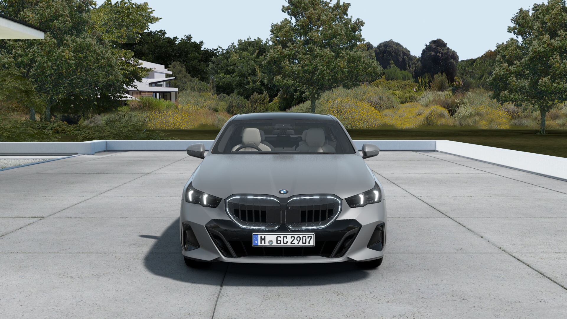 BMW 523d xDrive セダン　M Sport　BMW Individual フローズンピュア・グレーの画像2
