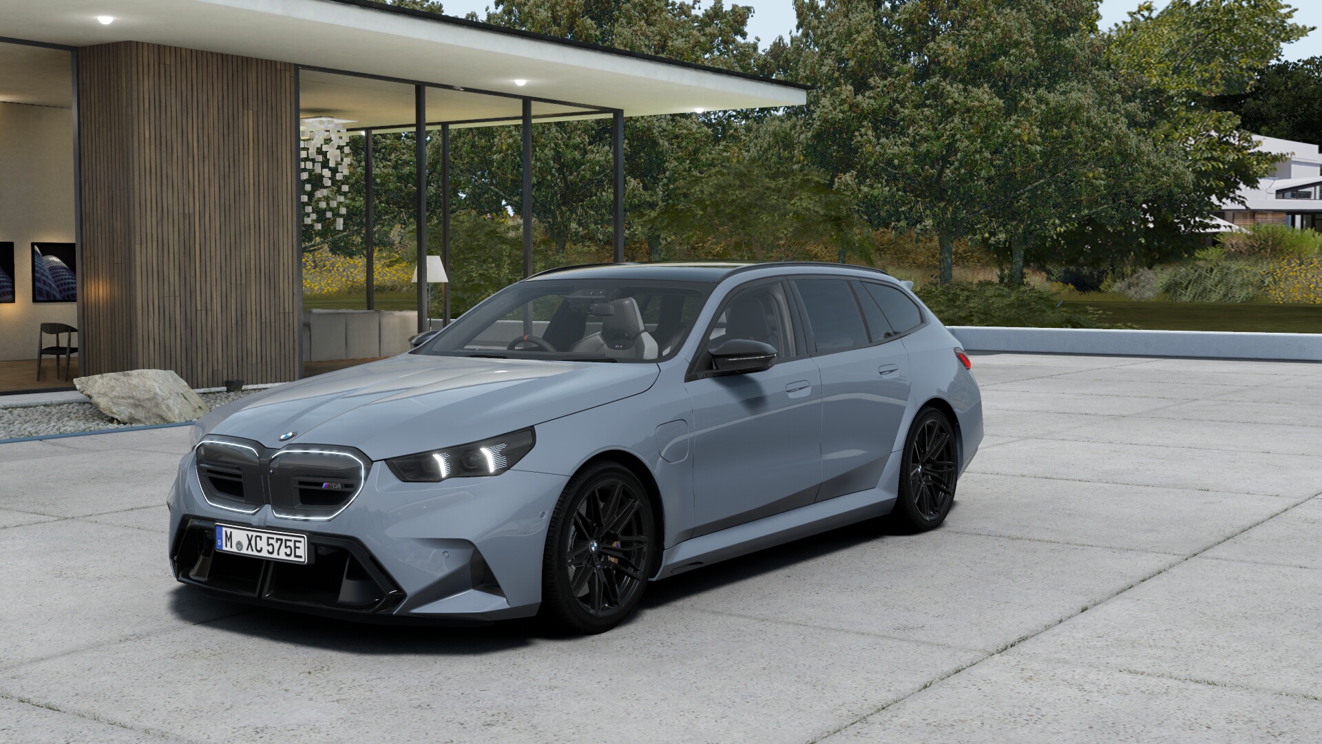 BMW M5 ツーリング　BMW Individual ストームベイ　M レーストラック・パッケージ