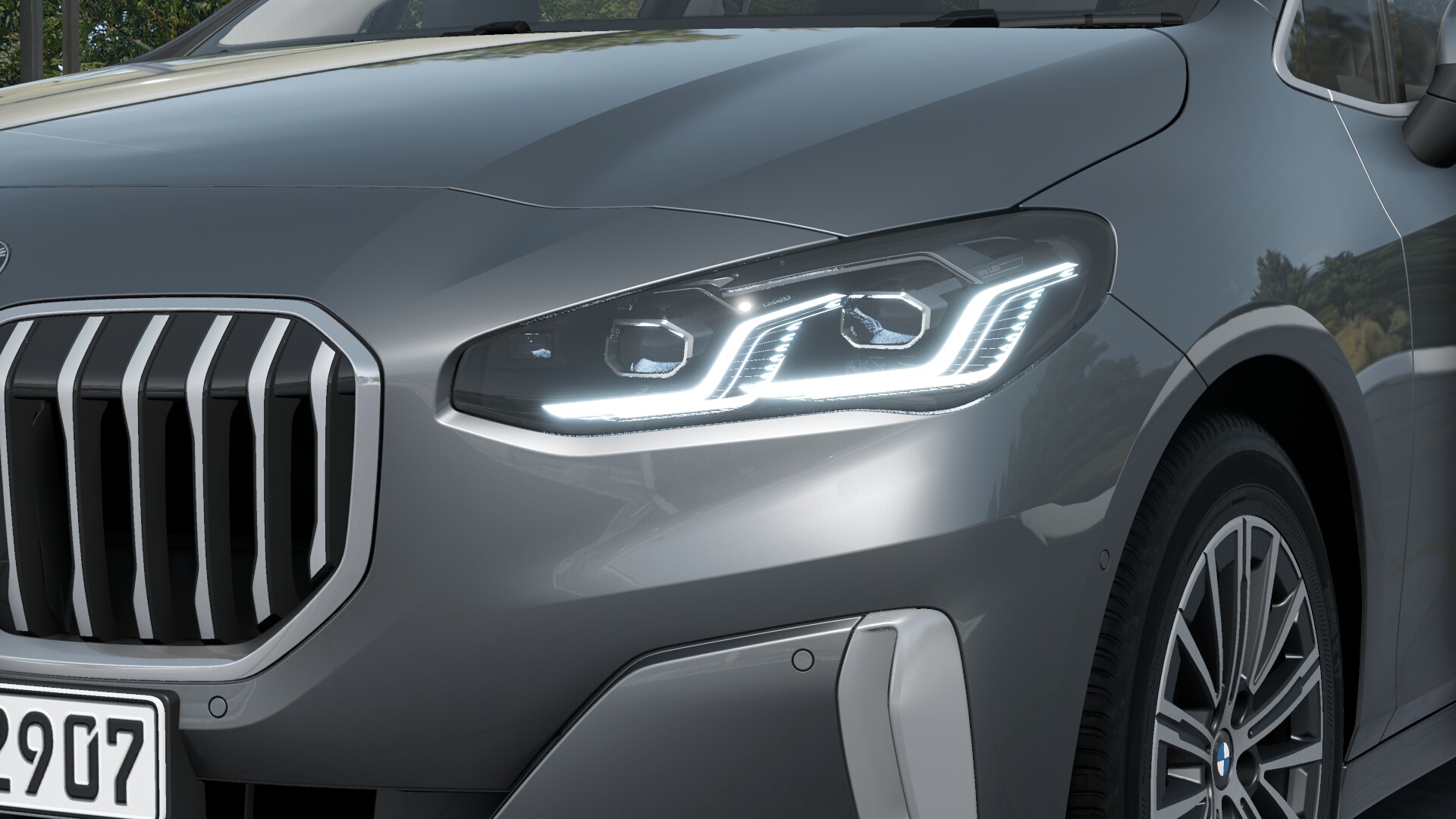 BMW 218d アクティブ ツアラー　Luxury　スカイスクレイパー・グレー　HiFiスピーカーシステム harman/kardonの画像2