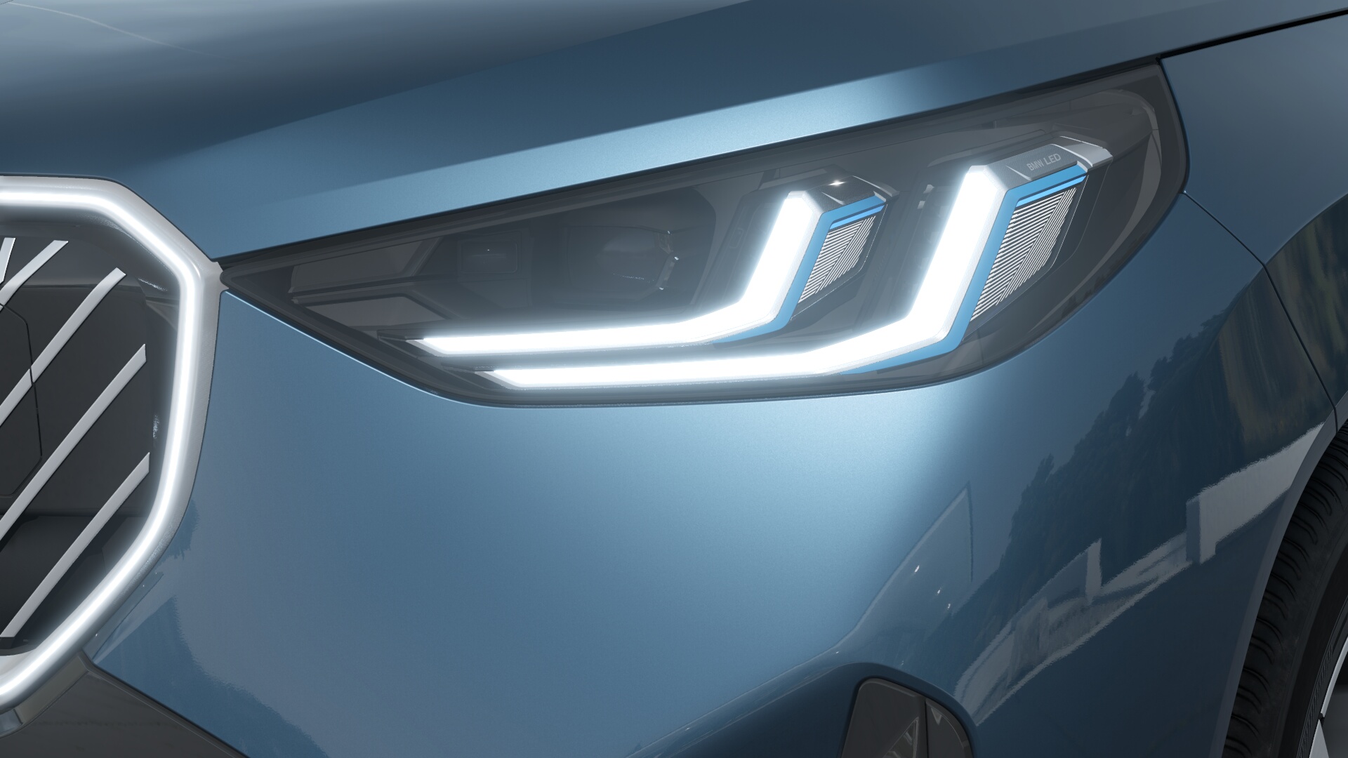 BMW X3 20d xDrive　M Sport　アークティックレースブルー　パノラマガラス・サンルーフの画像3