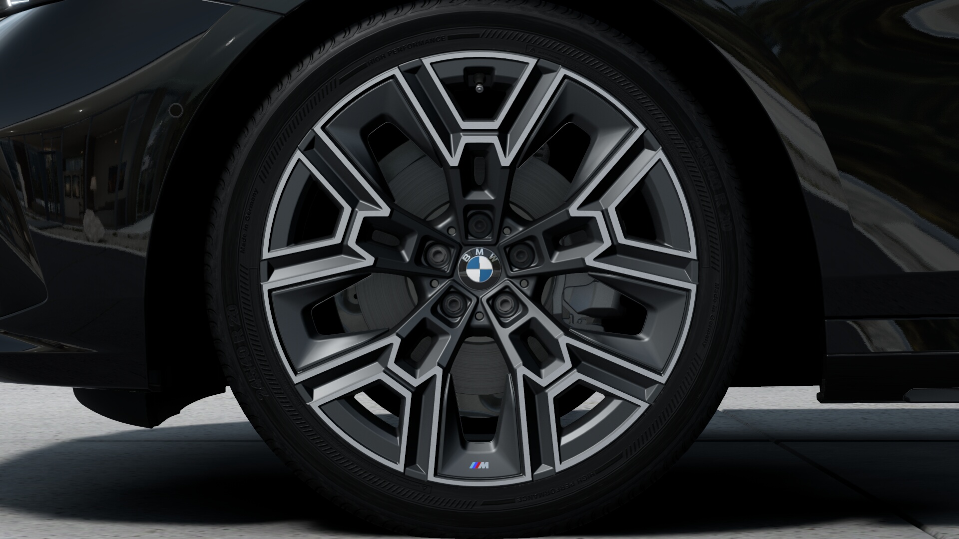BMW 525Li　Exclusive M Sport　スカイラウンジパノラマガラス・サンルーフ　Bowers & Wilkins サラウンドサウンド・システムの画像3