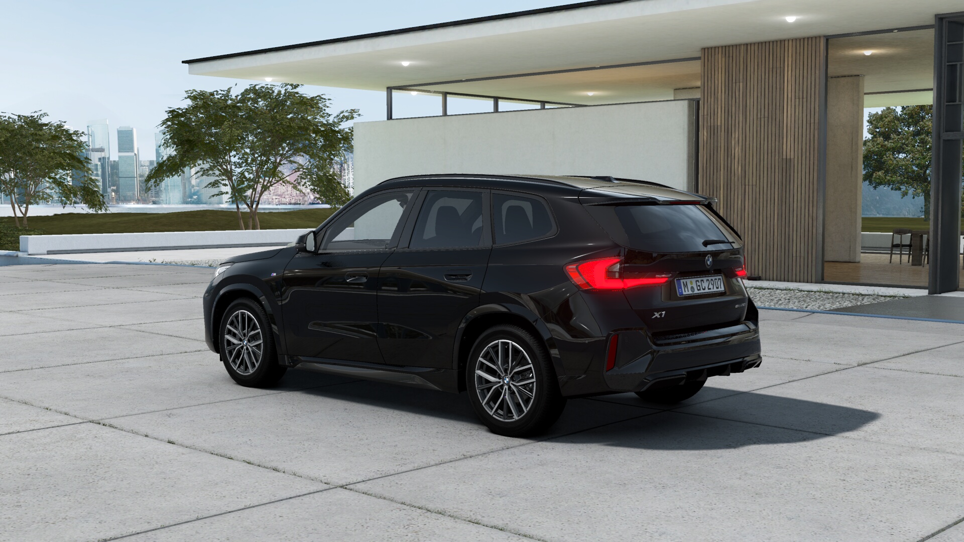 BMW X1 sDrive18i　M スポーツ　iFiスピーカーシステム harman/kardonの画像1