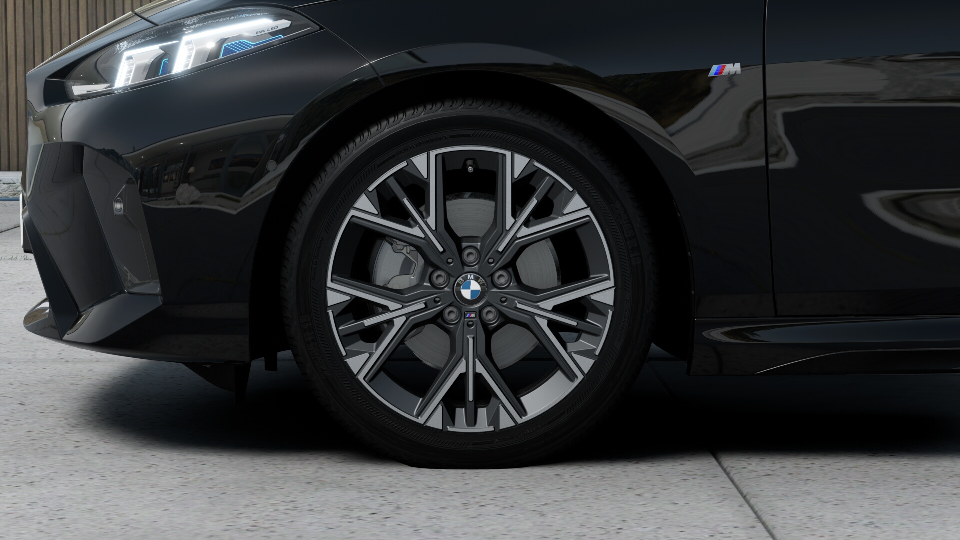 BMW 220 グランクーペ　ブラック・サファイア　M Sportの画像4