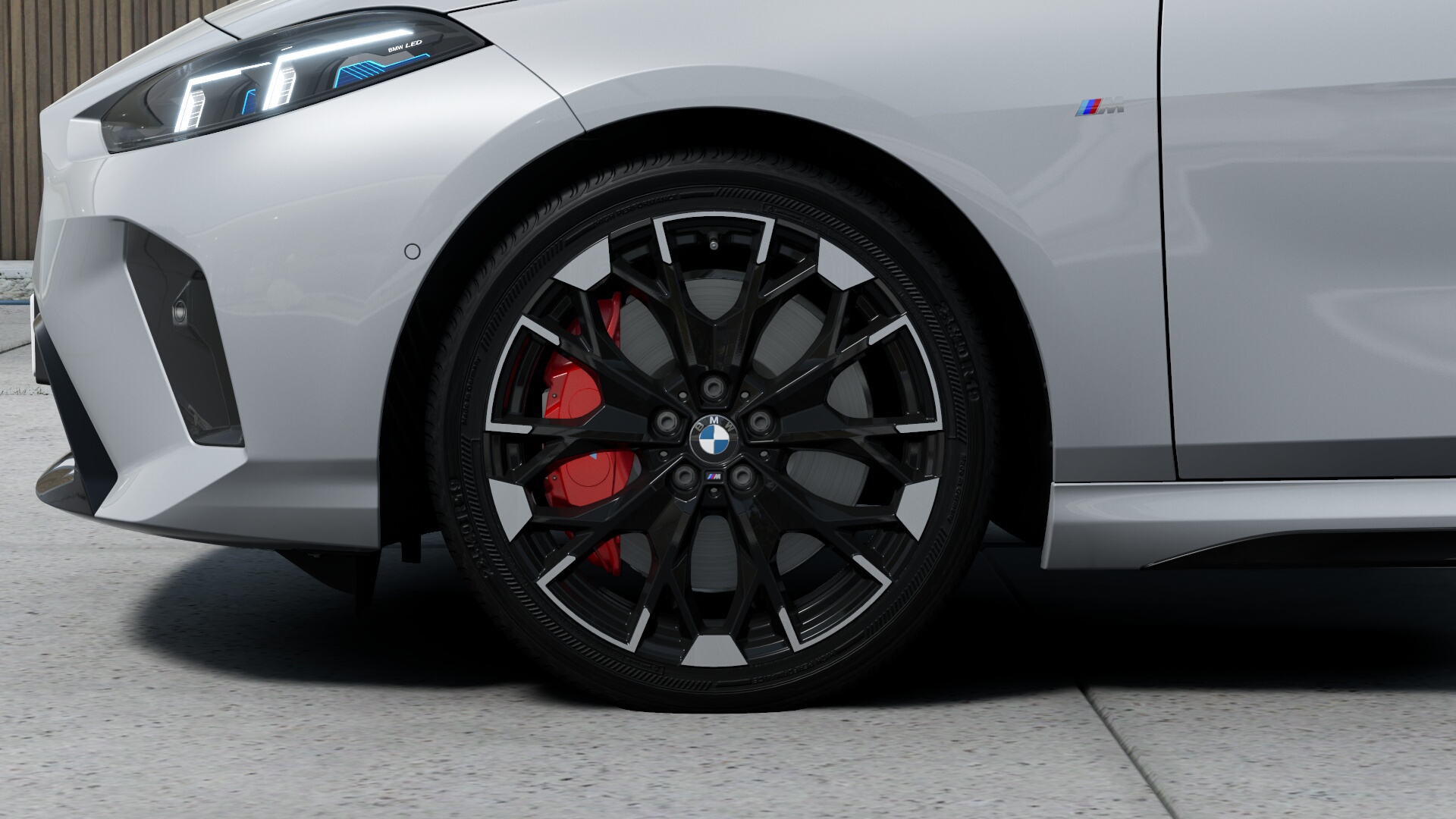 BMW M235 xDrive グランクーペ　M ブルックリン・グレー　ブラック・ルーフの画像3