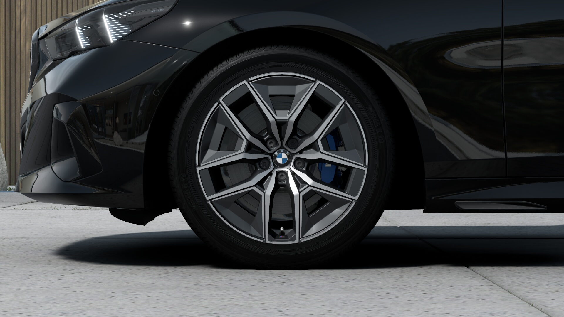 BMW 523d xDrive セダン　ブラック・サファイア　パノラマガラス・サンルーフの画像4