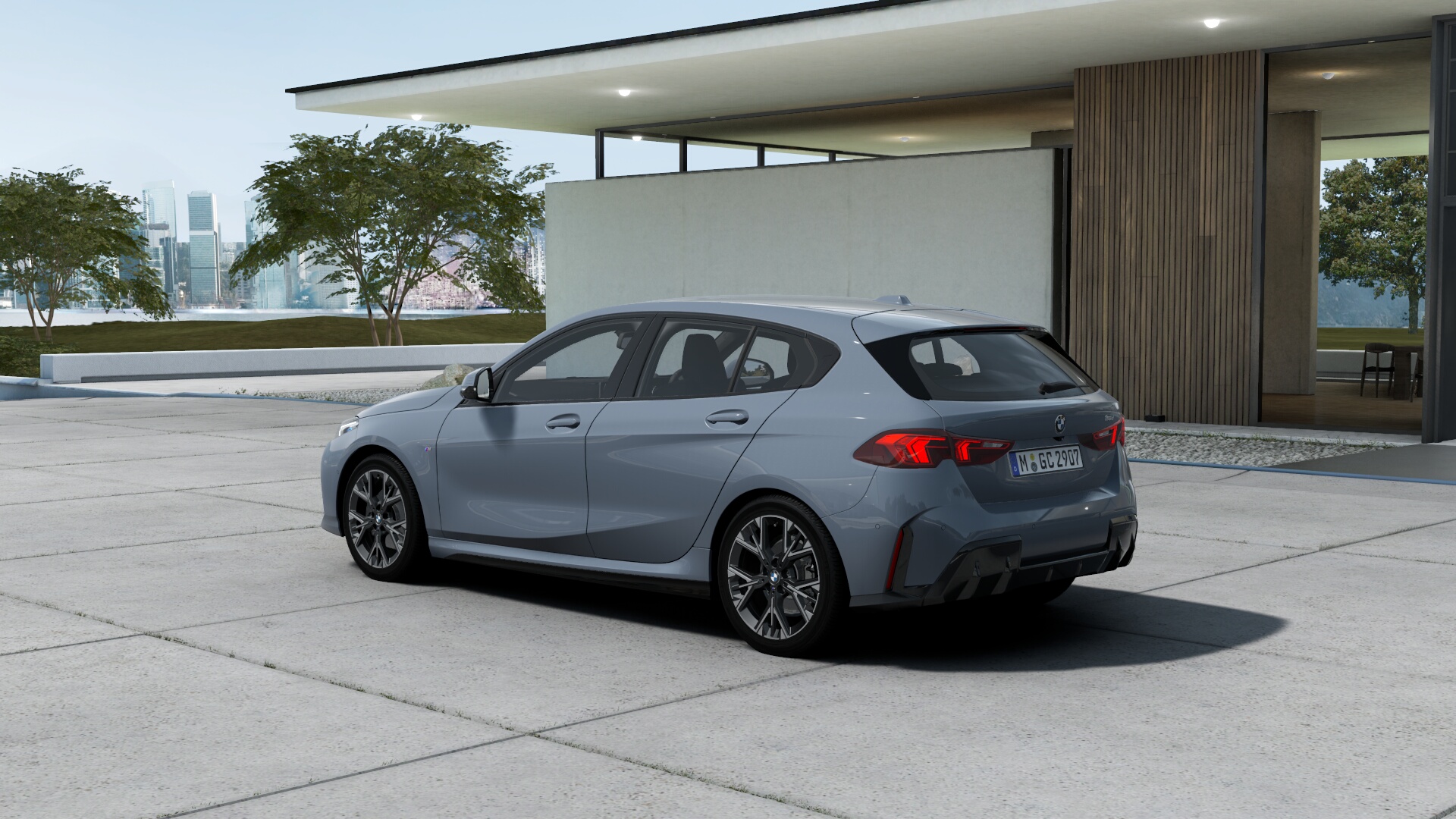 BMW 120d Individual ストーム・ベイ M Sportの画像1