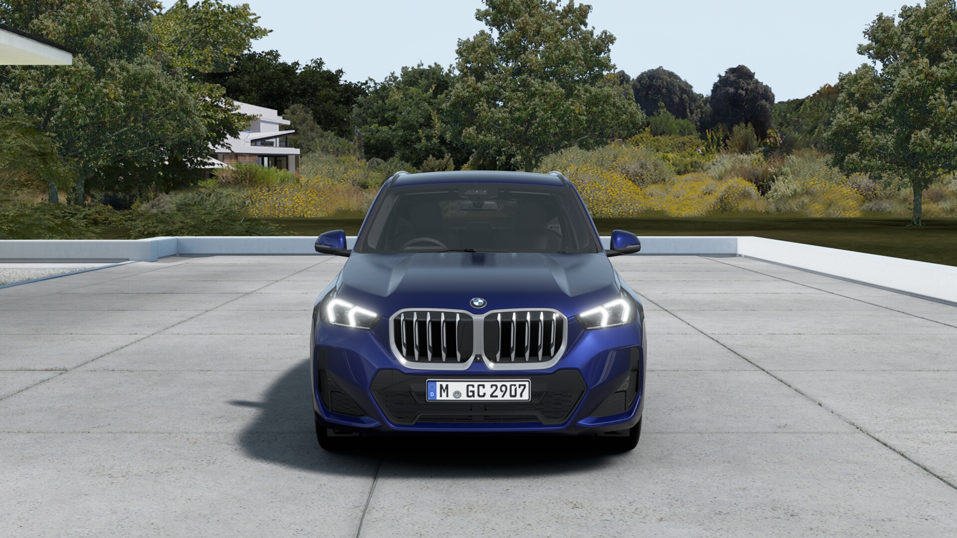 BMW X1 sDrive18i M ポルティマオ・ブルー  M アルカンタラ／ヴェガンザ・コンビネーション ブラックの画像2