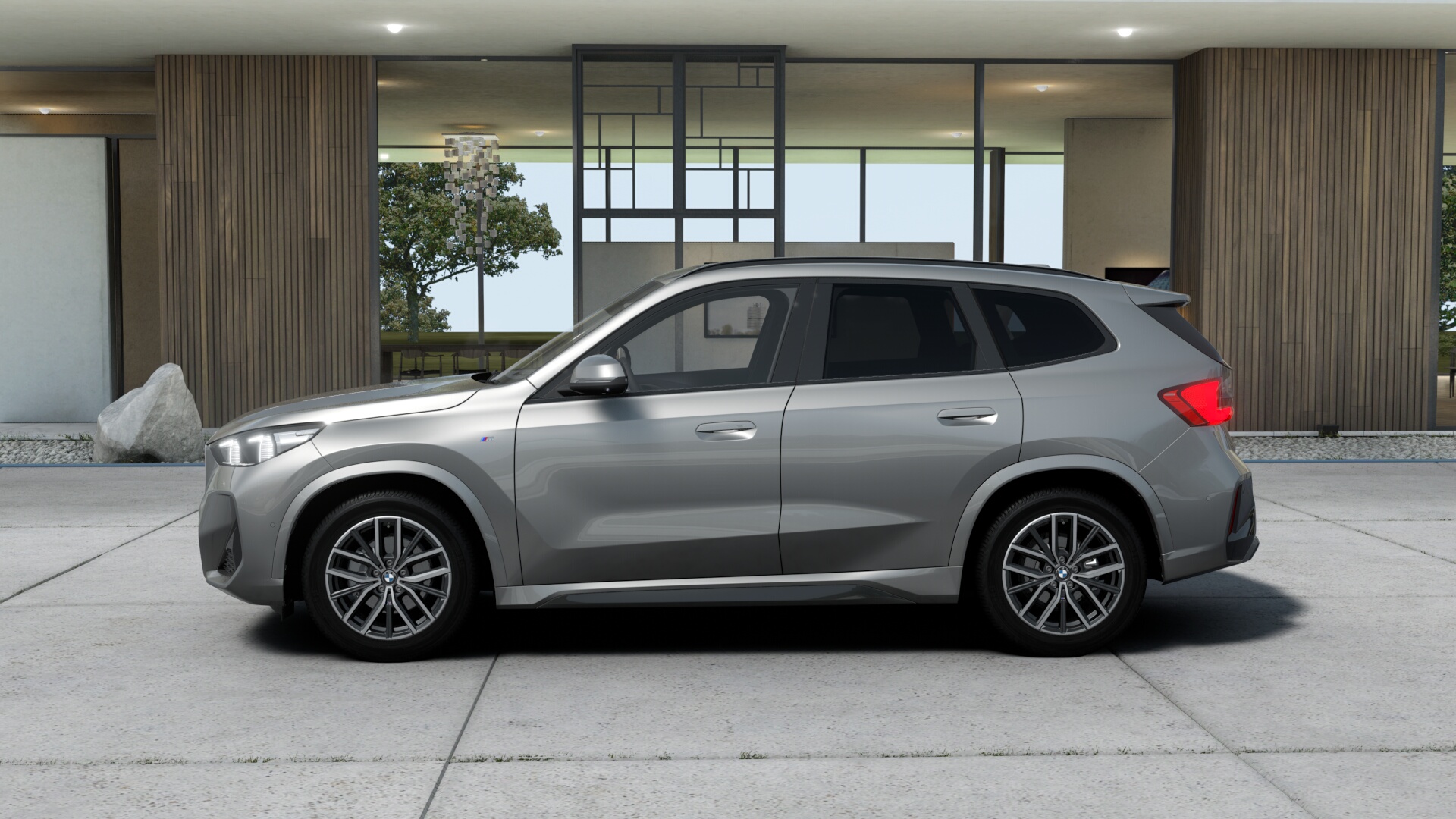 BMW X1 sDrive18i M Sport スペースシルバーの画像4