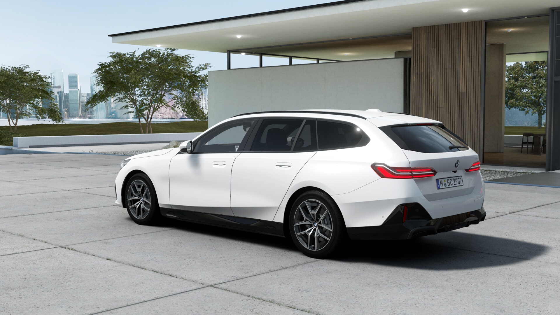 BMW 523i ツーリング M Sportの画像1